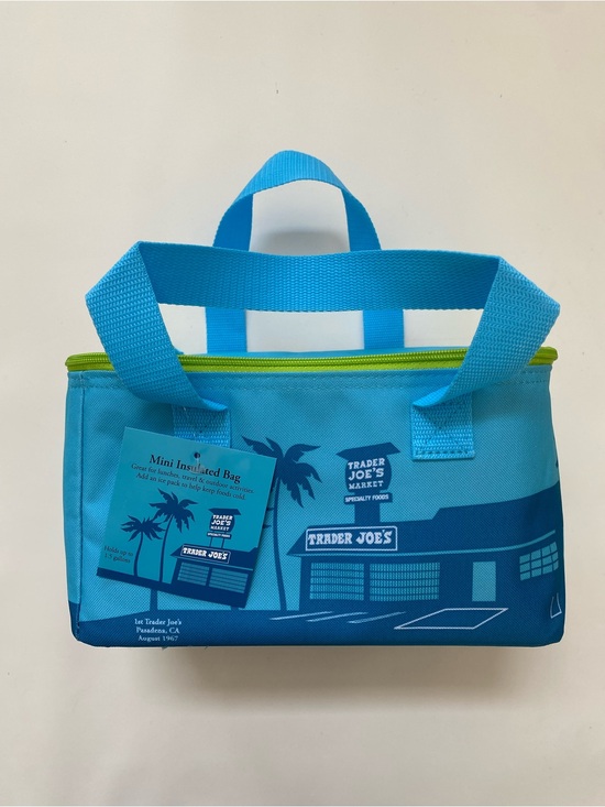 Trader Joe'S Handbags - Trader Joe's Mini Insulated lunch bag Tote